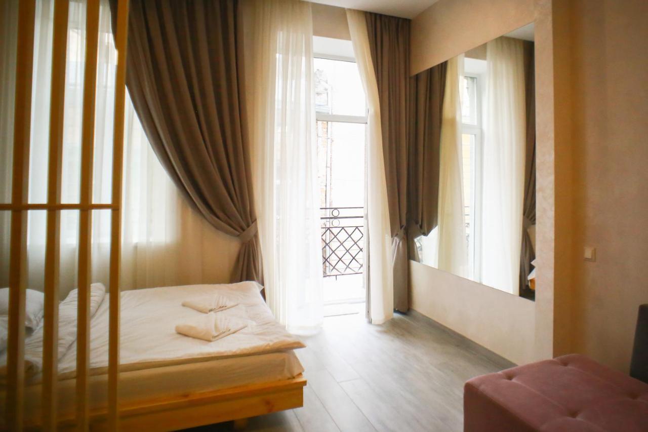Leogrand Apartment On Drohobycha 4 ลวีฟ ภายนอก รูปภาพ
