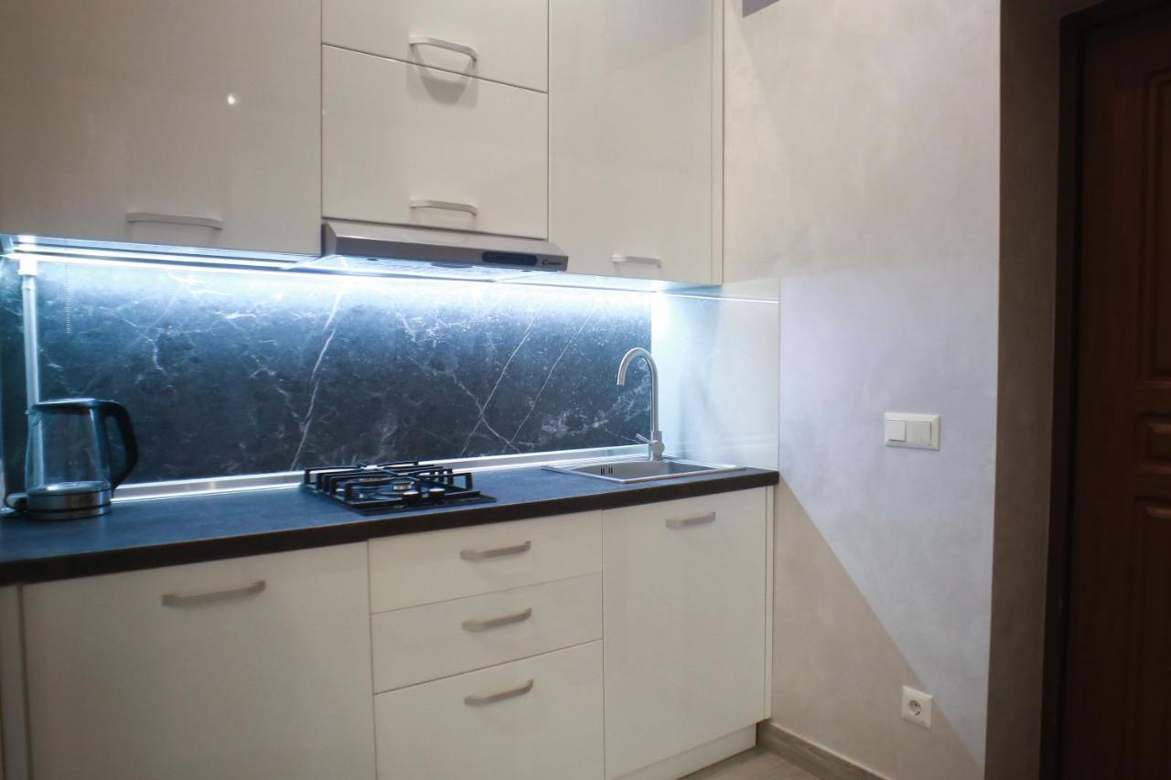 Leogrand Apartment On Drohobycha 4 ลวีฟ ภายนอก รูปภาพ